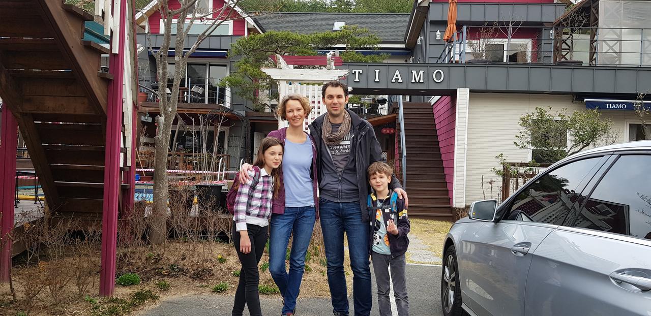 Gyeongju Tiamo Pension Exterior foto